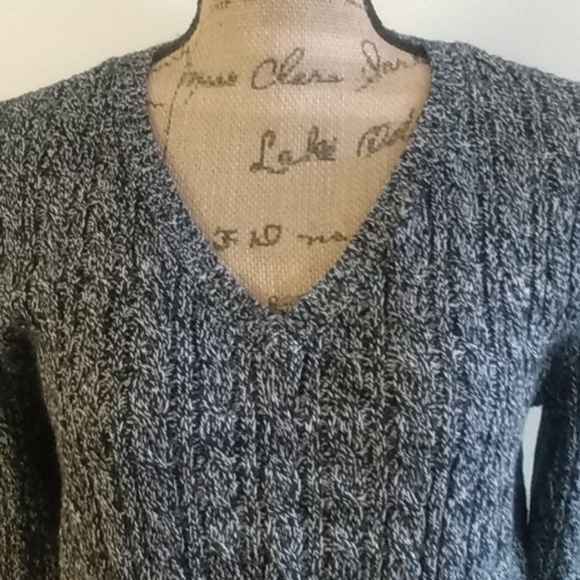Croft & Barrow Women Sweater - Picture 2 of 5